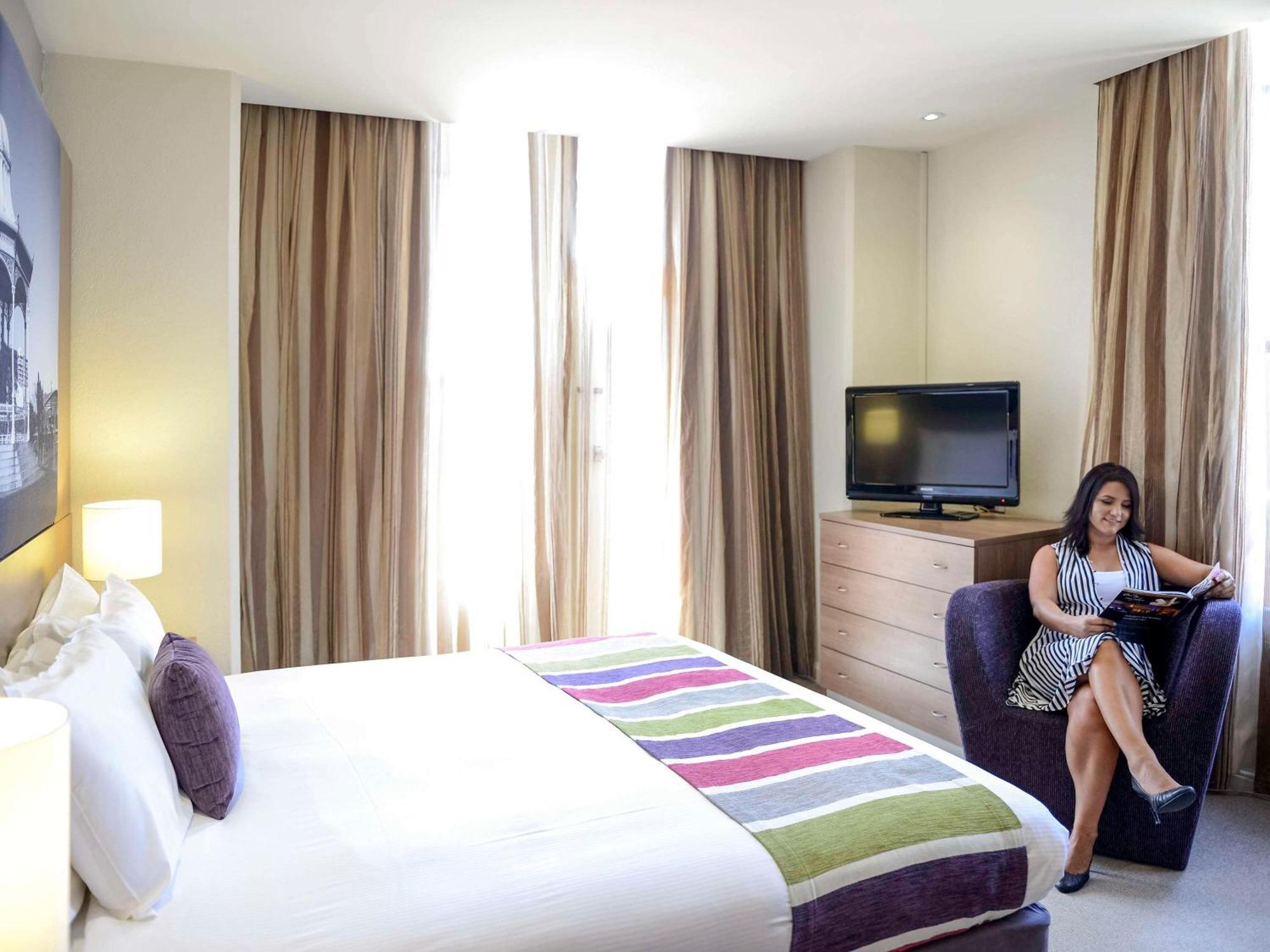 Grosvenor Hotel Аделаида Экстерьер фото