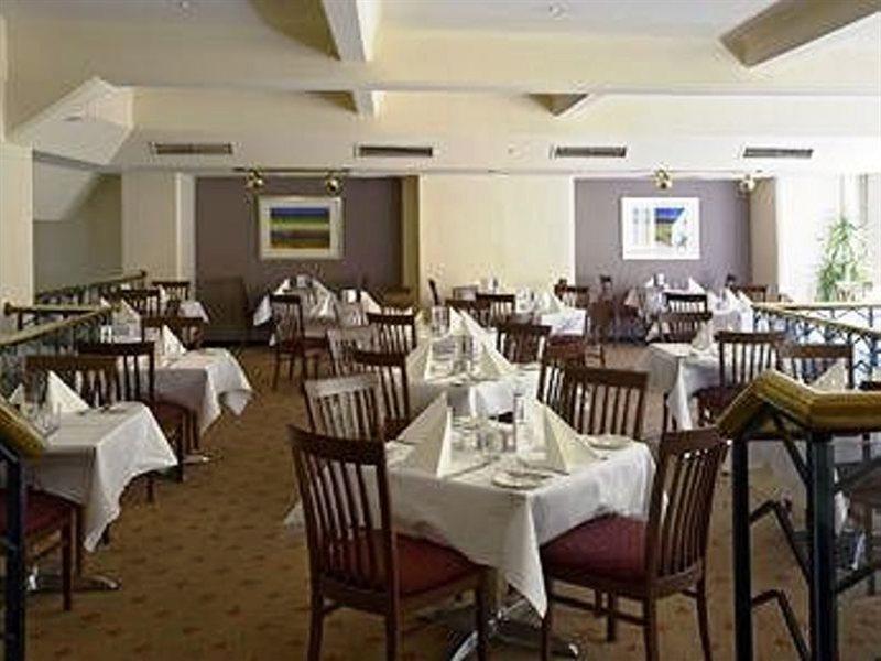 Grosvenor Hotel Аделаида Ресторан фото